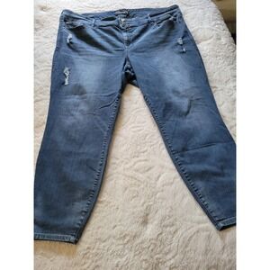 Torrid Premium Jeans Size 30T Medium Blue Wash Distressed Tall